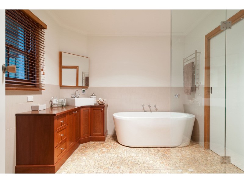 85 Edinburgh Rd, Lilydale VIC 3140