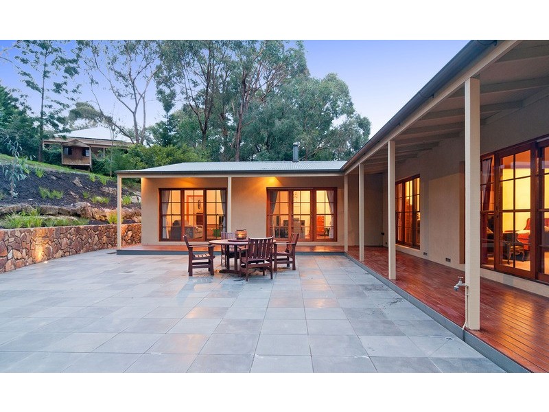 85 Edinburgh Rd, Lilydale VIC 3140