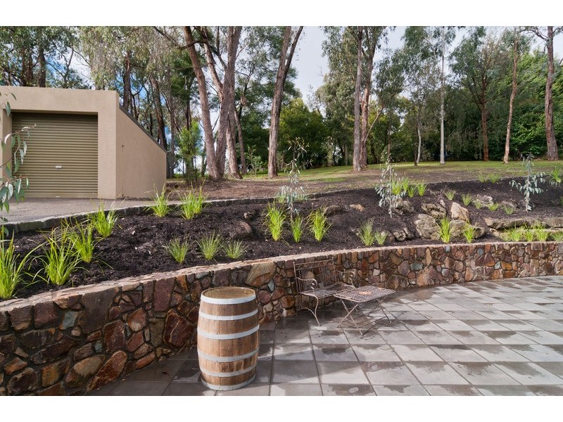 85 Edinburgh Rd, Lilydale VIC 3140