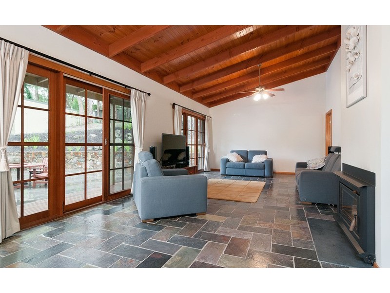 85 Edinburgh Rd, Lilydale VIC 3140