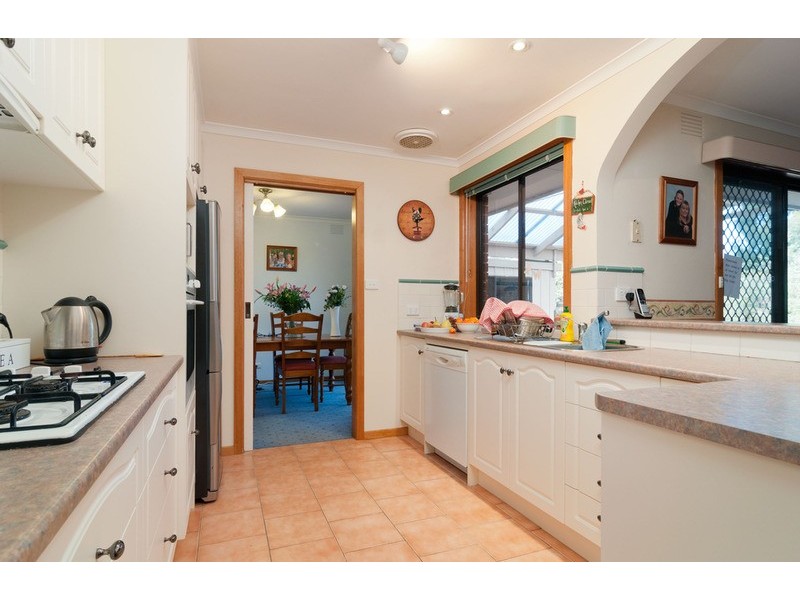 2 Rosny Place, Mooroolbark VIC 3138