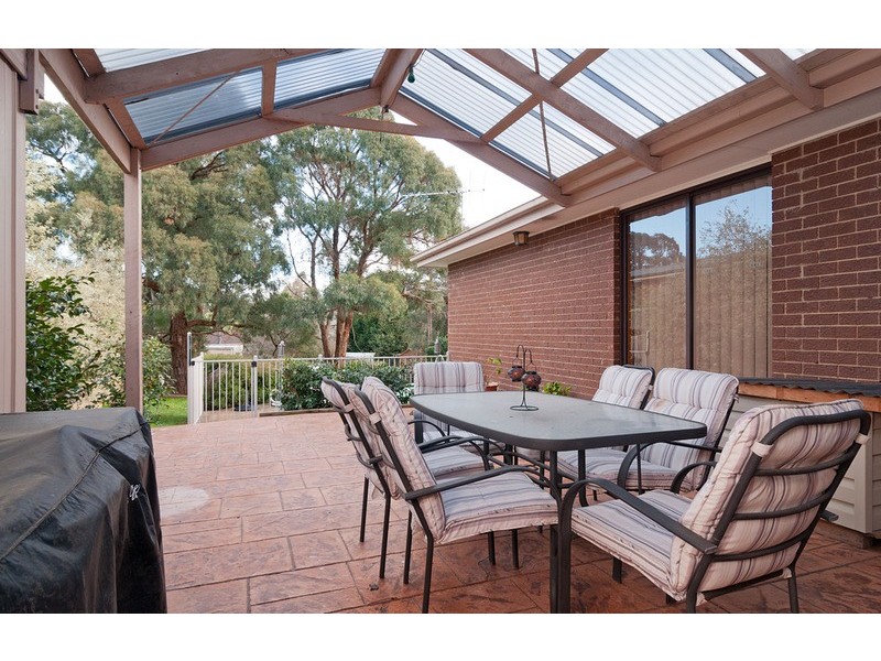 2 Rosny Place, Mooroolbark VIC 3138