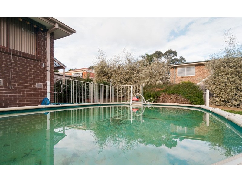 2 Rosny Place, Mooroolbark VIC 3138