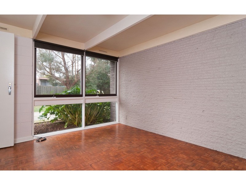 4/10 Pleasant Street, Kilsyth VIC 3137