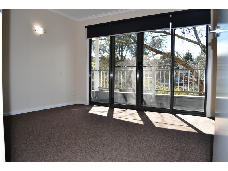 1/15 Ross Road, Croydon VIC 3136