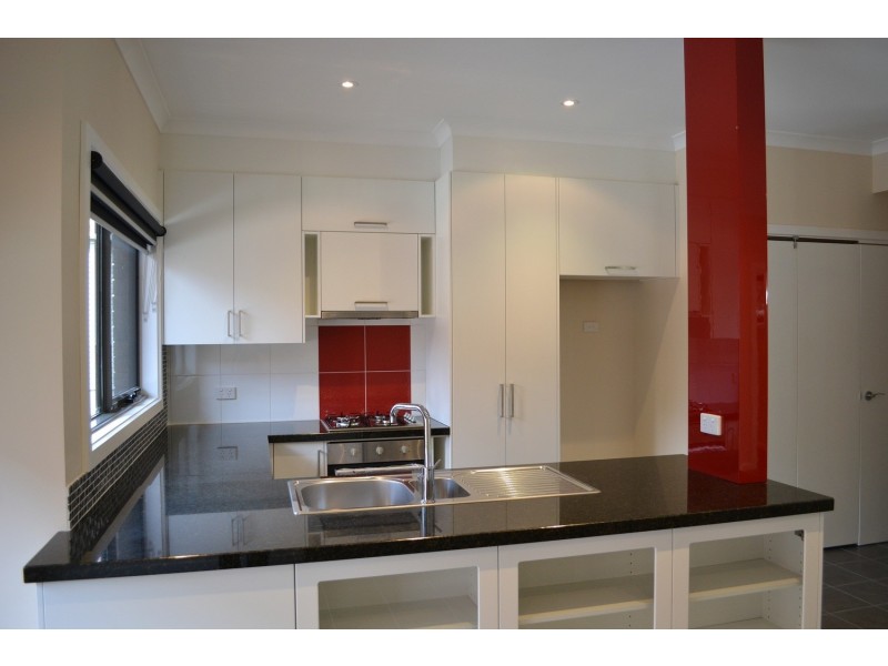 3/15 Ross Road, Croydon VIC 3136