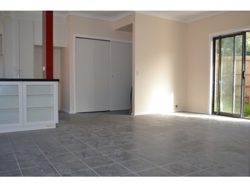 3/15 Ross Road, Croydon VIC 3136