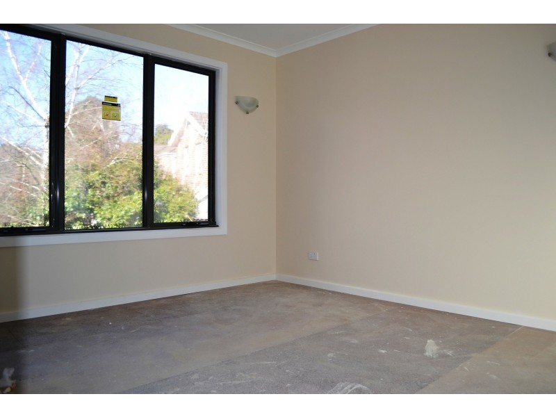 3/15 Ross Road, Croydon VIC 3136