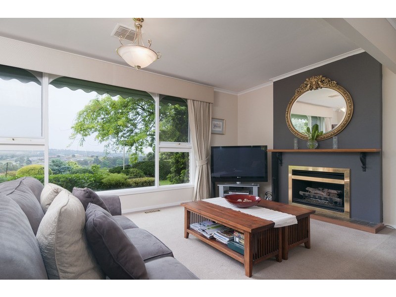 26 Francis Crescent, Mount Evelyn VIC 3796