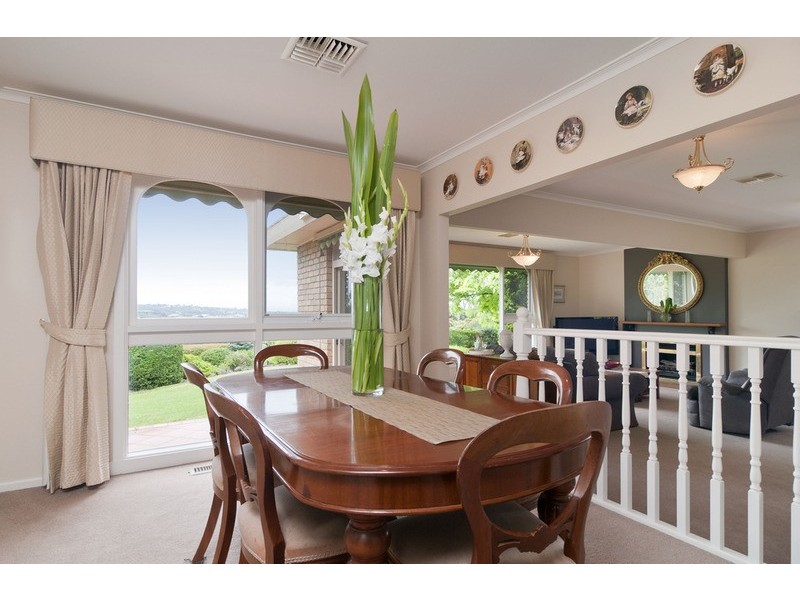 26 Francis Crescent, Mount Evelyn VIC 3796