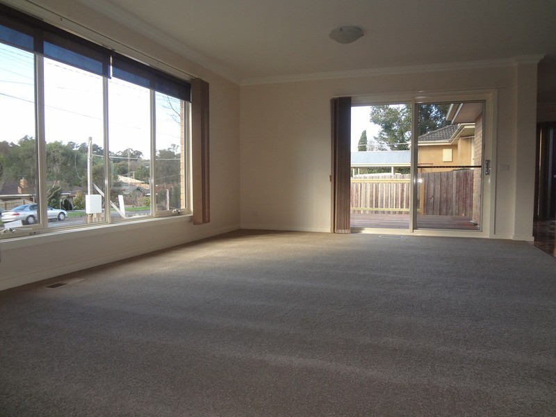 38 Cardigan Road, Mooroolbark VIC 3138