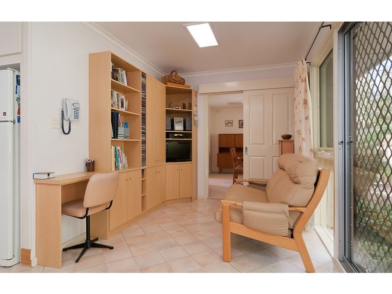 6 Beaulieu  Avenue, Lilydale VIC 3140