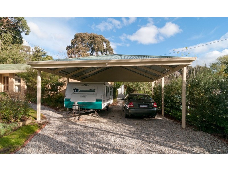 6 Beaulieu  Avenue, Lilydale VIC 3140