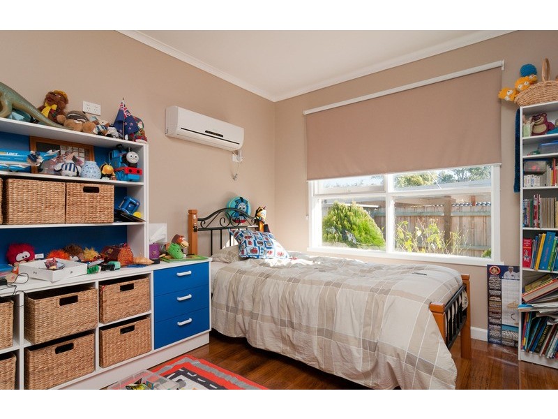 5 Lawson Road, Mooroolbark VIC 3138