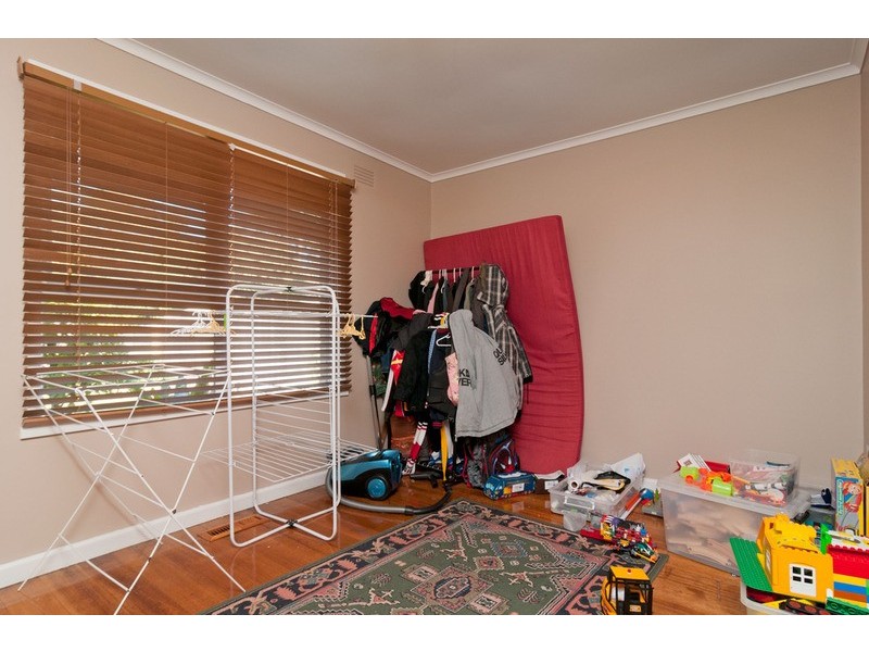 5 Lawson Road, Mooroolbark VIC 3138