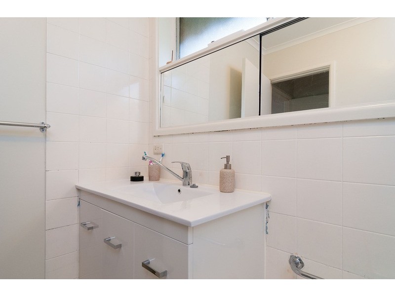 43 Felix Grove, Mooroolbark VIC 3138