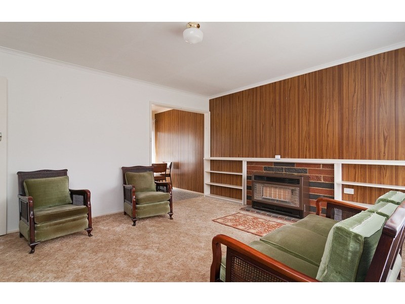 55 Dryden Concourse, Mooroolbark VIC 3138