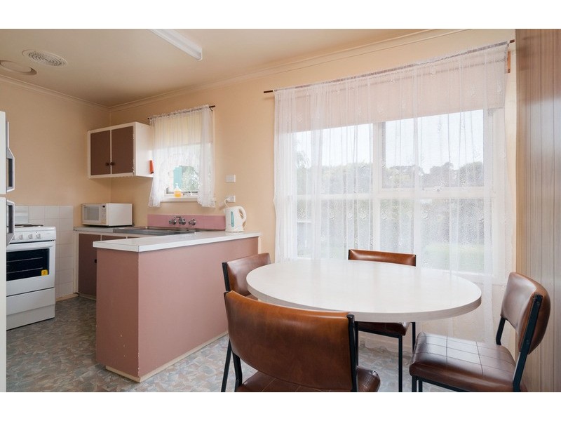 55 Dryden Concourse, Mooroolbark VIC 3138