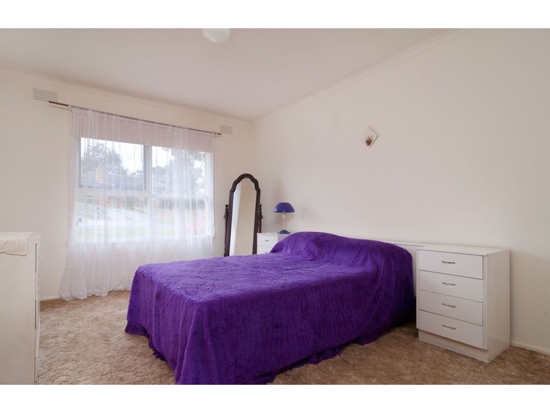 55 Dryden Concourse, Mooroolbark VIC 3138