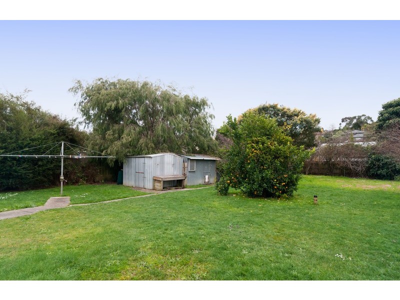 55 Dryden Concourse, Mooroolbark VIC 3138