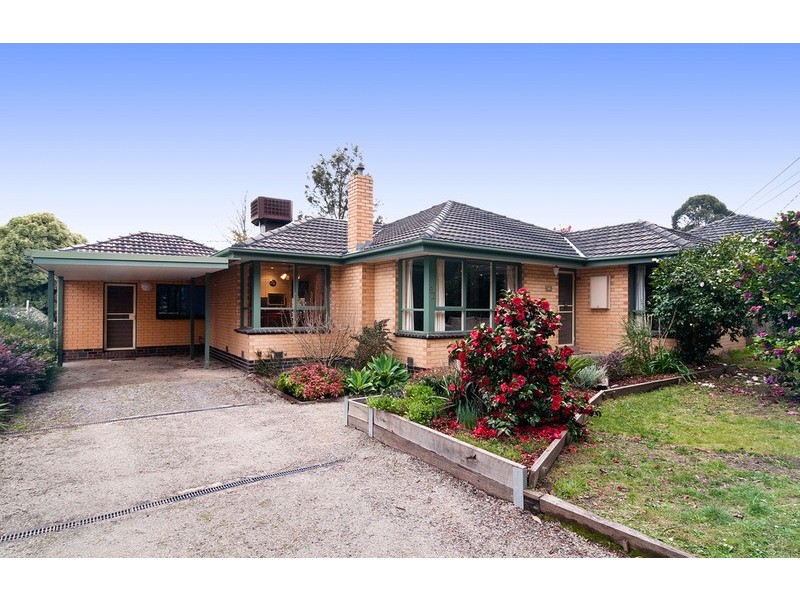 92 Cambridge Road, Kilsyth VIC 3137