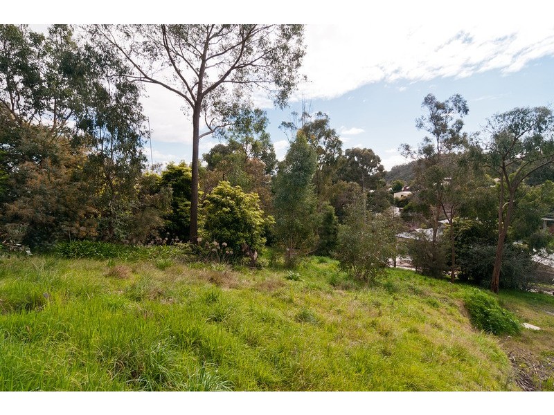 8 Oaks  Street, Lilydale VIC 3140