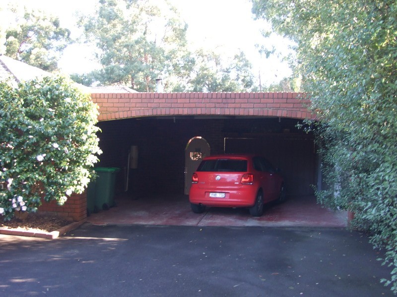 11 Morrison Crescent, Kilsyth VIC 3137