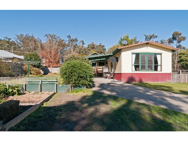 2 Louisa Street, Mount Evelyn VIC 3796