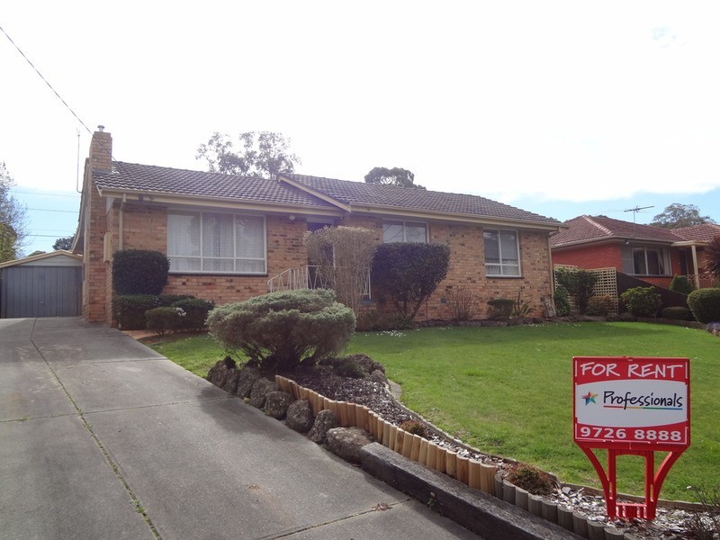 80 Croydondale  Drive, Mooroolbark VIC 3138