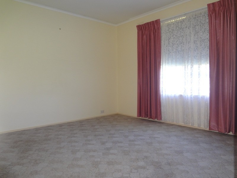 80 Croydondale  Drive, Mooroolbark VIC 3138