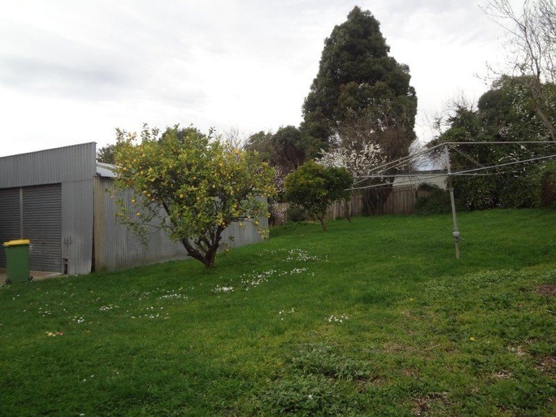 34 Tamworth Road, Kilsyth VIC 3137