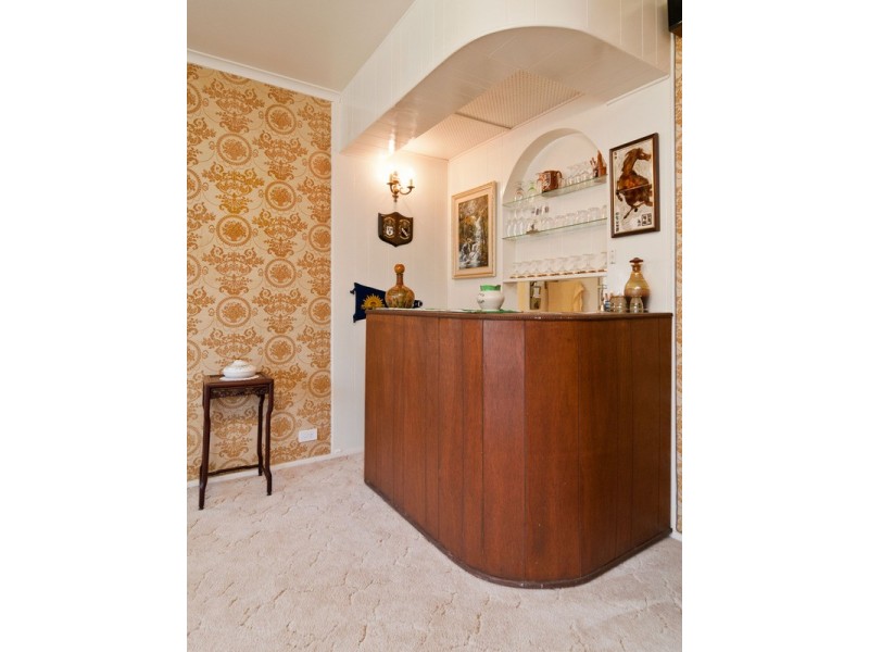 60 Croydondale Drive, Mooroolbark VIC 3138