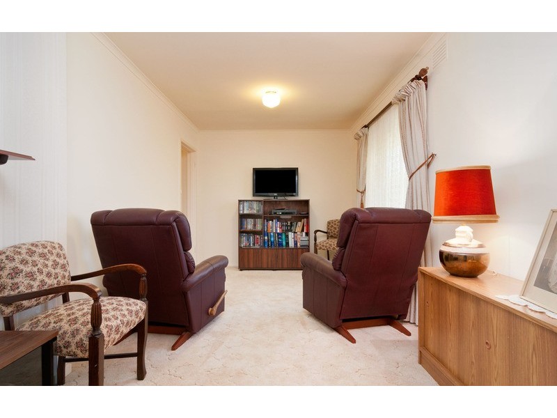 60 Croydondale Drive, Mooroolbark VIC 3138