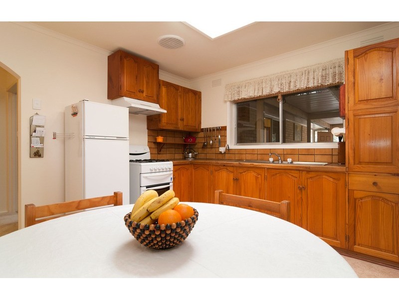 60 Croydondale Drive, Mooroolbark VIC 3138