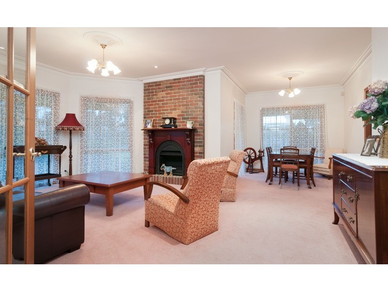 1 Fielden Close, Mooroolbark VIC 3138