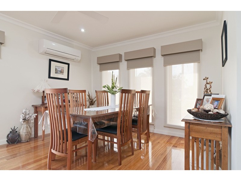 8/4-6 Cambridge Road, Mooroolbark VIC 3138