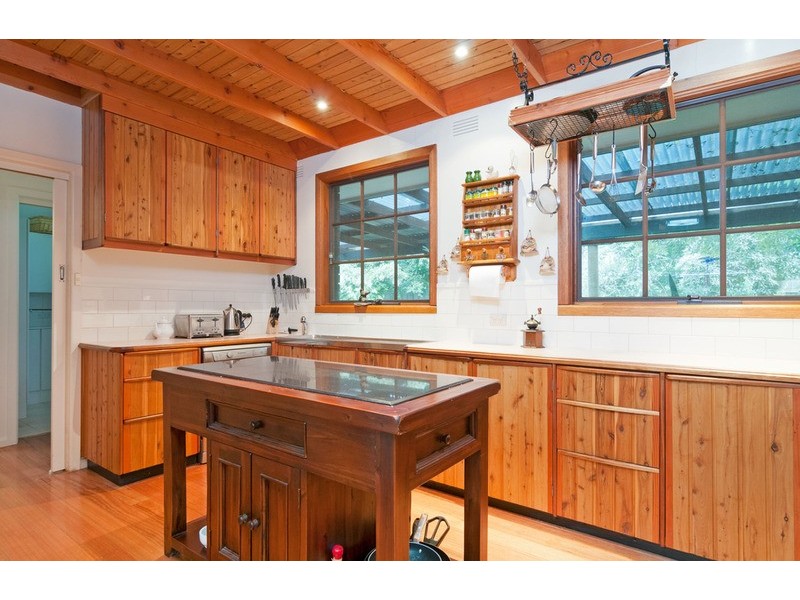 1 Shirley Court, Croydon VIC 3136