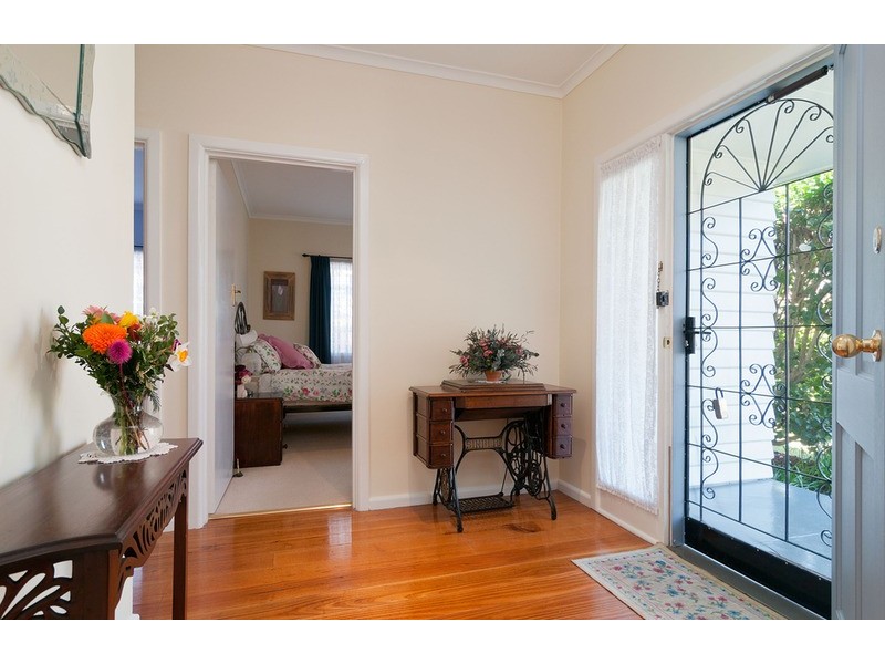 25 Parrs Road, Croydon VIC 3136