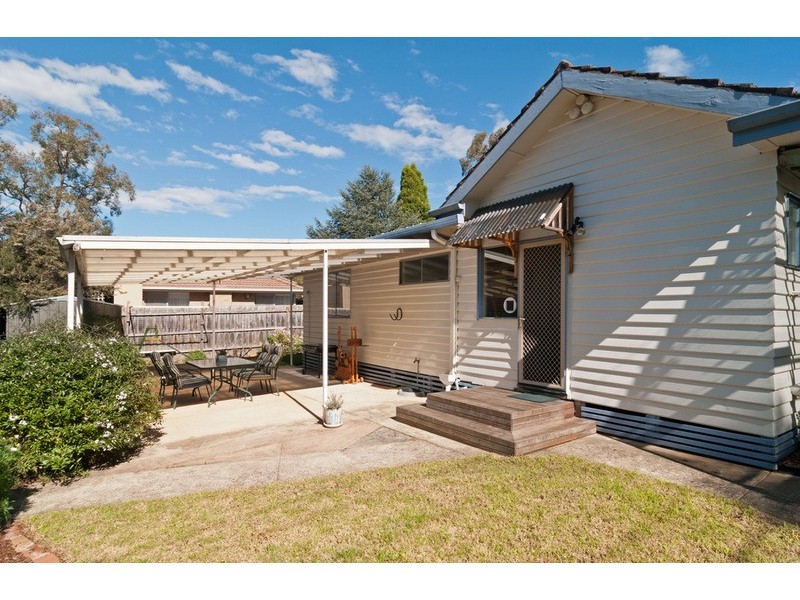25 Parrs Road, Croydon VIC 3136