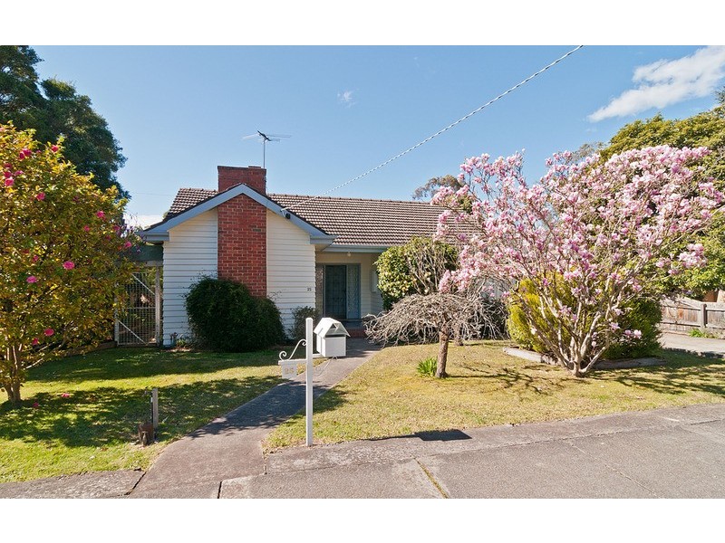 25 Parrs Road, Croydon VIC 3136