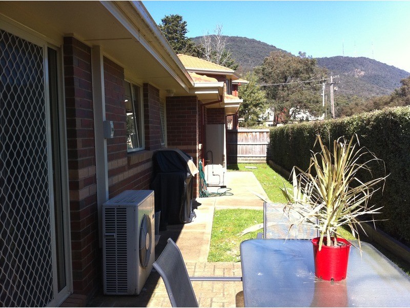 3/8 Devenish Avenue, Montrose VIC 3765