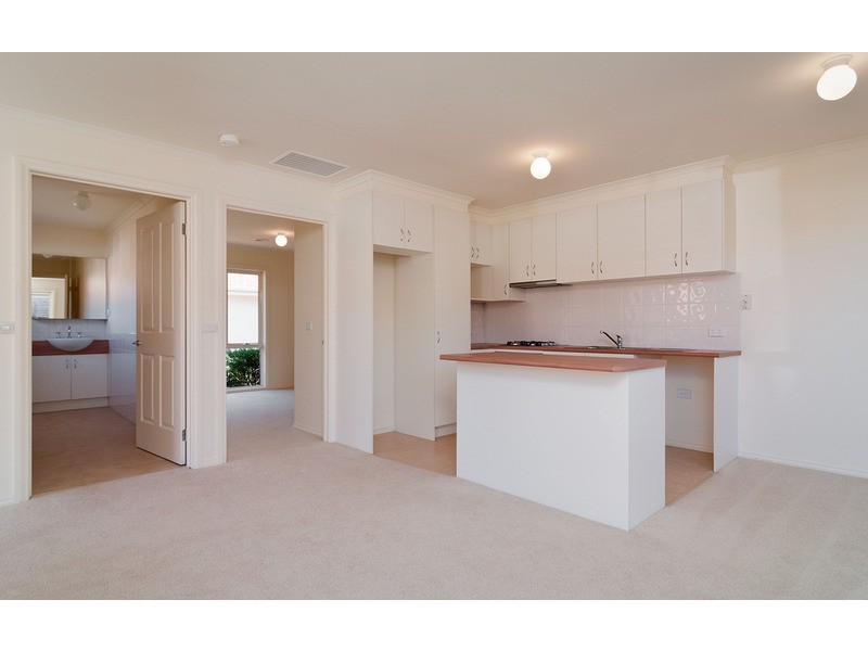 6/7 Pleasant Street, Kilsyth VIC 3137