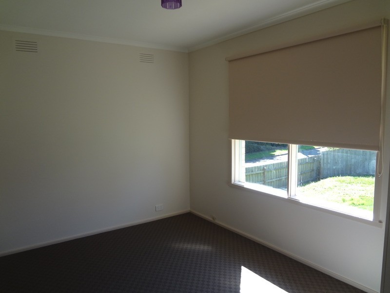 79 Dryden Concourse, Mooroolbark VIC 3138