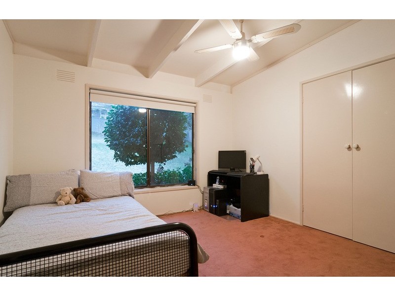15-17 Haynes Street, Silvan VIC 3795
