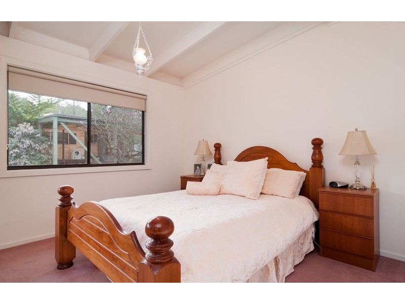 15-17 Haynes Street, Silvan VIC 3795