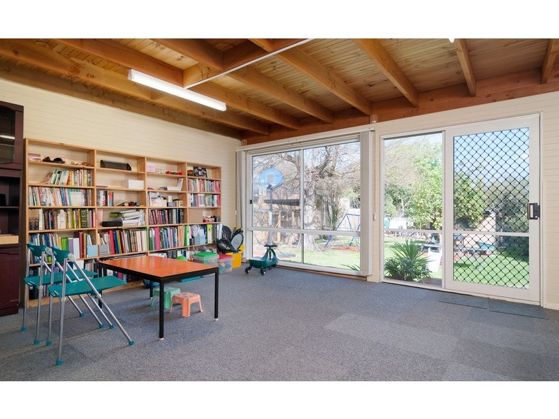 13 Andrew Street, Mooroolbark VIC 3138