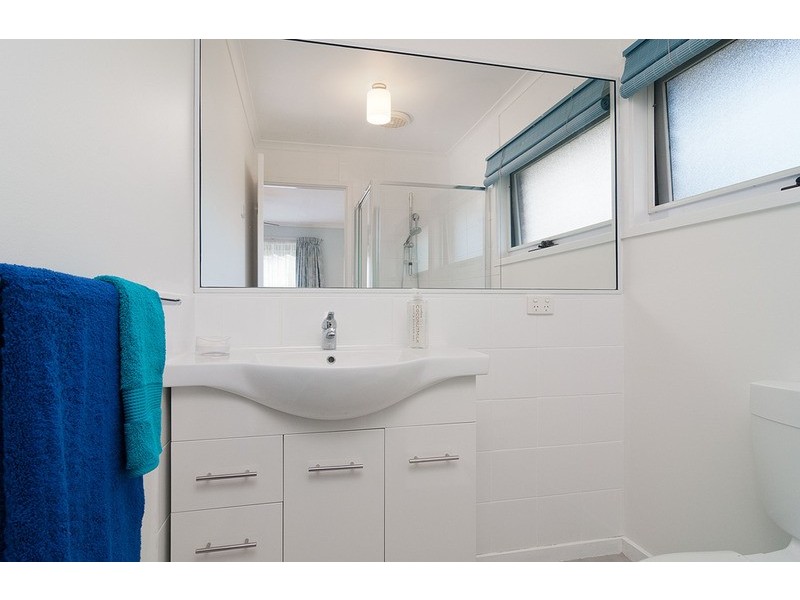 32 Alpine Way, Kilsyth VIC 3137