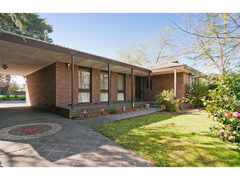 46 Country Club Drive, Chirnside Park VIC 3116