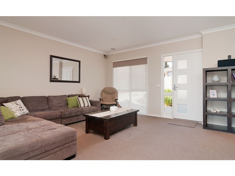 5a Lawson Road, Mooroolbark VIC 3138