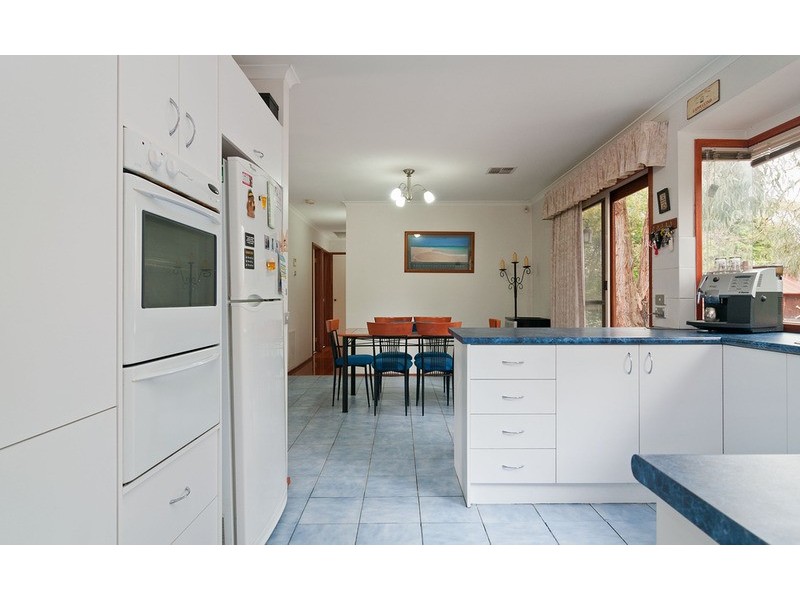 10/29-31 Durham Road, Kilsyth VIC 3137